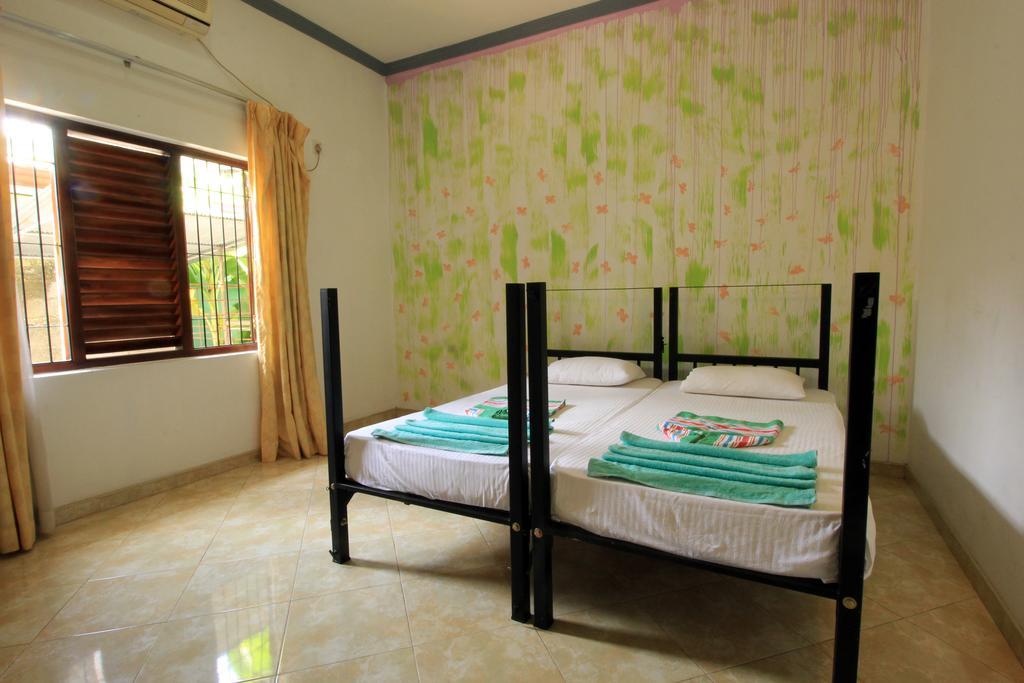 Flipflop Hostel Negombo Exterior foto