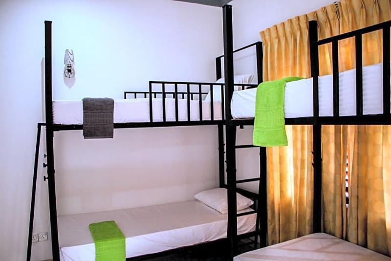 Flipflop Hostel Negombo Exterior foto